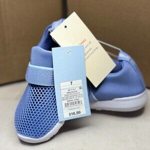 Cat & Jack Toddler Austen water shoes in Purple/lavender size 7- Boys and Girls